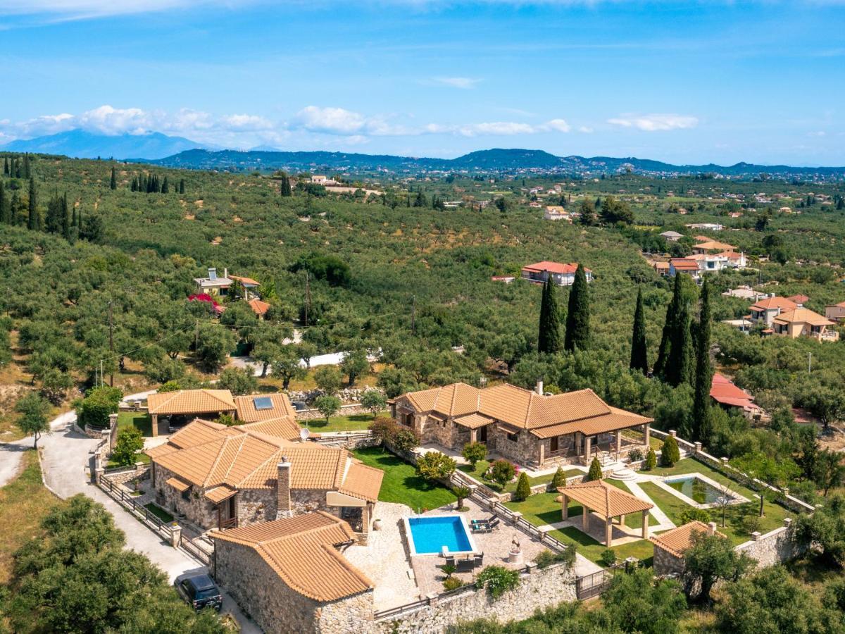La Isla With Private Pool Villa Mouzákion