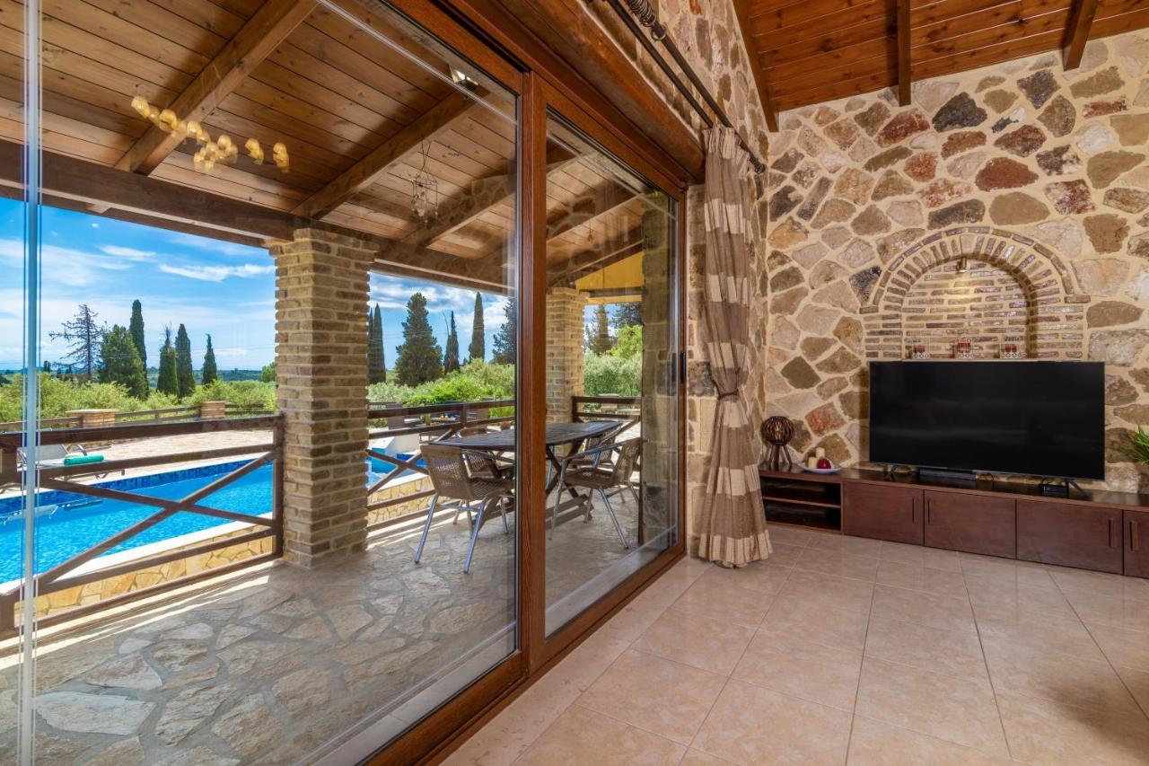 La Isla With Private Pool Villa