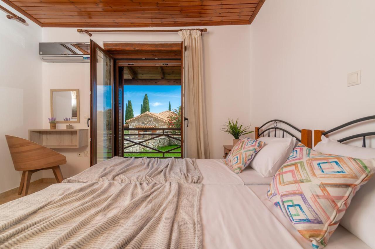 La Isla With Private Pool Mouzakion (Zakynthos)